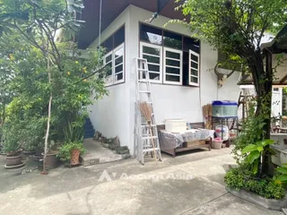 ขาย สตูดิโอ บ้านเดี่ยว ใน คลองเตย, กรุงเทพฯ
