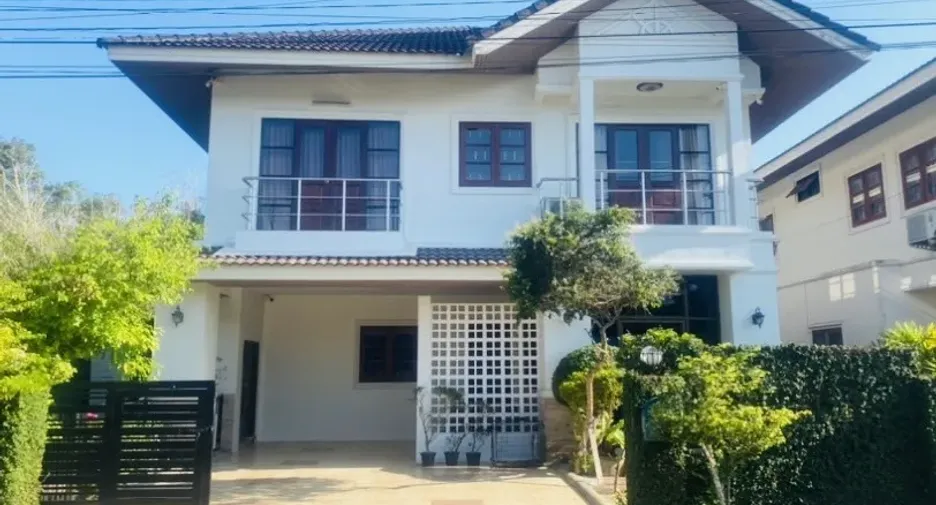 For rent 4 bed house in Hat Yai, Songkhla | Hipflat