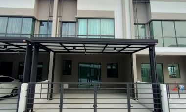 For rent 2 Beds townhouse in Bang Bua Thong, Nonthaburi