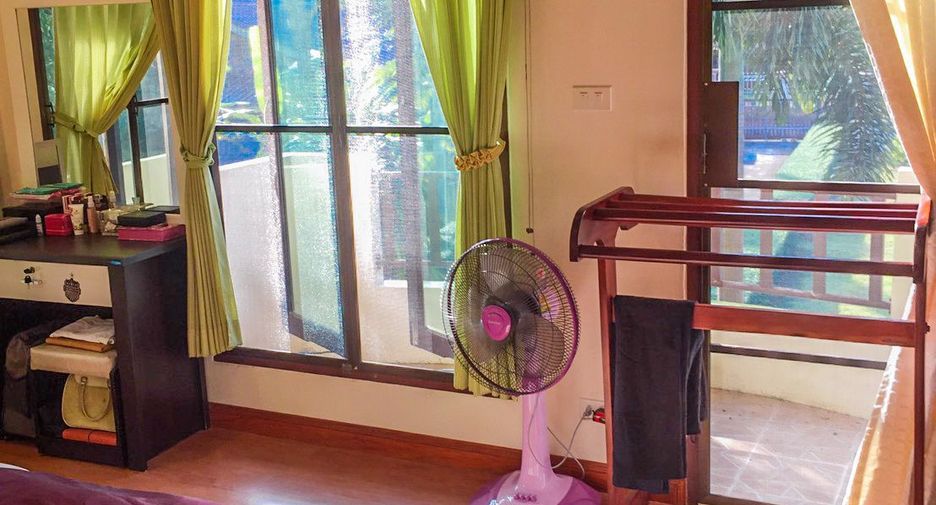 For sale 4 Beds house in Mueang Chumphon, Chumphon