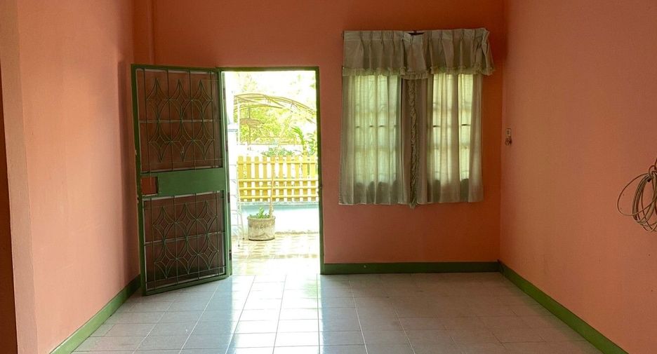 For sale 3 bed house in Mueang Surat Thani, Surat Thani