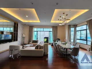 For rent そして for sale 4 Beds condo in Sathon, Bangkok