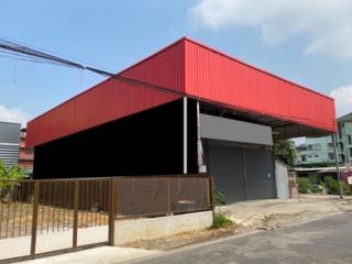 For rent warehouse in Lat Phrao, Bangkok