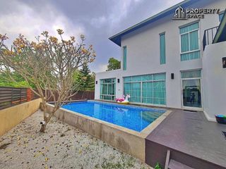 For sale 3 Beds villa in Jomtien, Pattaya