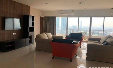 For sale 2 Beds apartment in Sathon, Bangkok