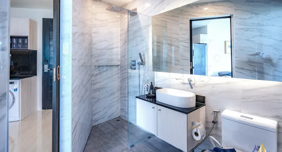 For sale 2 bed condo in Kathu, Phuket