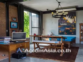 For rent そして for sale 6 Beds house in Khlong Toei, Bangkok