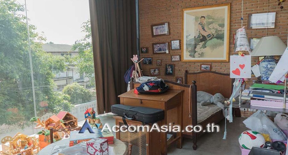 ให้เช่า และ ขาย 6 เตียง บ้านเดี่ยว ใน คลองเตย, กรุงเทพฯ