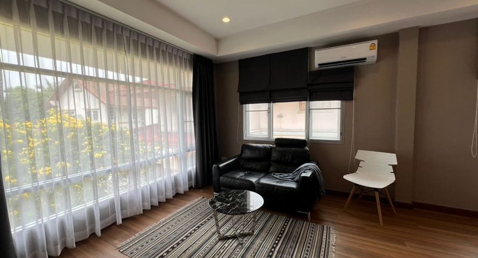 For sale 3 Beds house in Khlong Toei, Bangkok