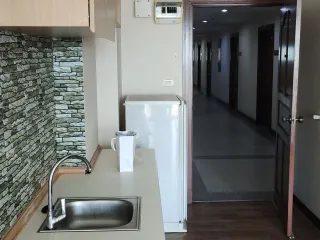 For sale studio condo in Huai Khwang, Bangkok