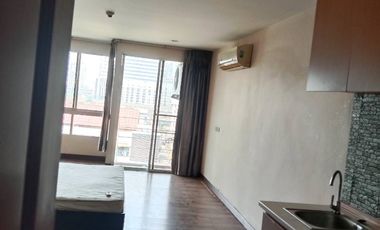 For sale studio condo in Huai Khwang, Bangkok