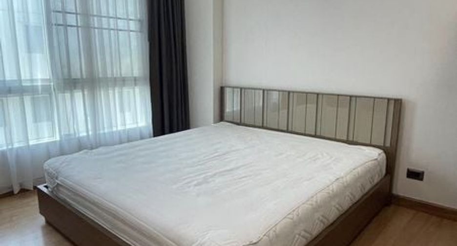 For rent 1 bed condo in Huai Khwang, Bangkok