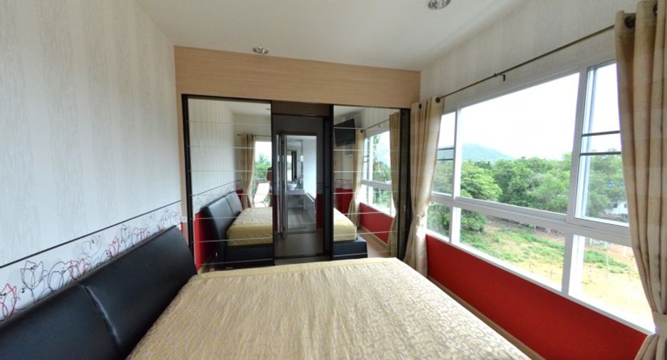 For sale 2 bed condo in Sam Roi Yot, Prachuap Khiri Khan