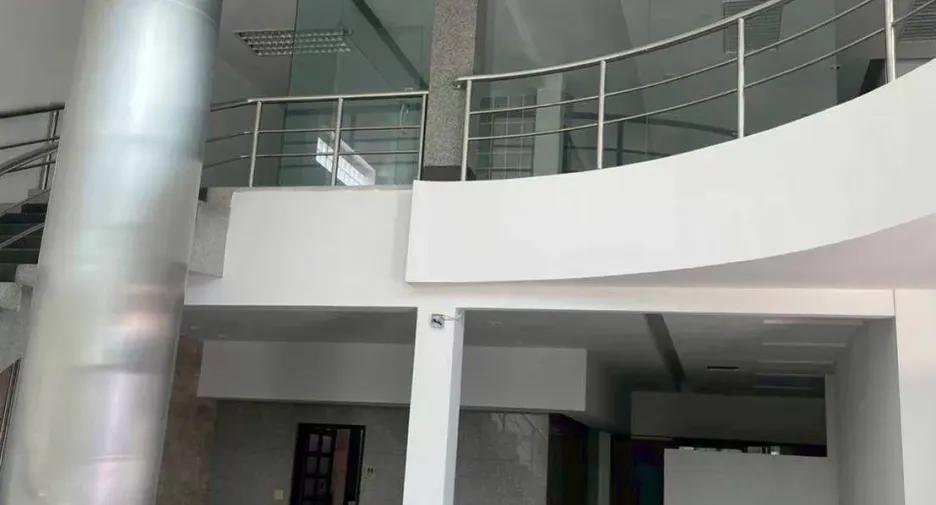 Almacén en alquiler y en venta en Bang Kapi, Bangkok