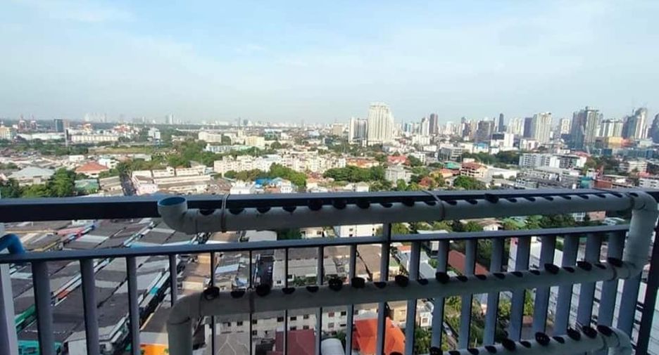 For rent and for sale 1 bed house in Khlong Toei, Bangkok