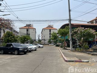 For sale 2 bed apartment in Mueang Chiang Mai, Chiang Mai