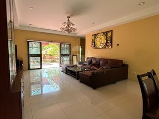 For rent そして for sale 5 Beds condo in Bang Saray, Pattaya