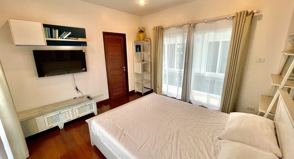 For rent 4 bed villa in North Pattaya, Pattaya
