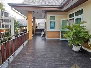 For sale 4 bed condo in East Pattaya, Pattaya
