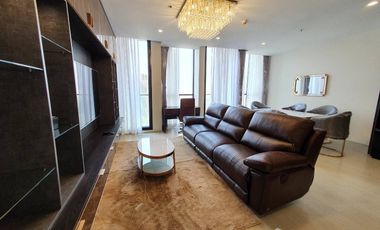 For rent 2 Beds condo in Pathum Wan, Bangkok