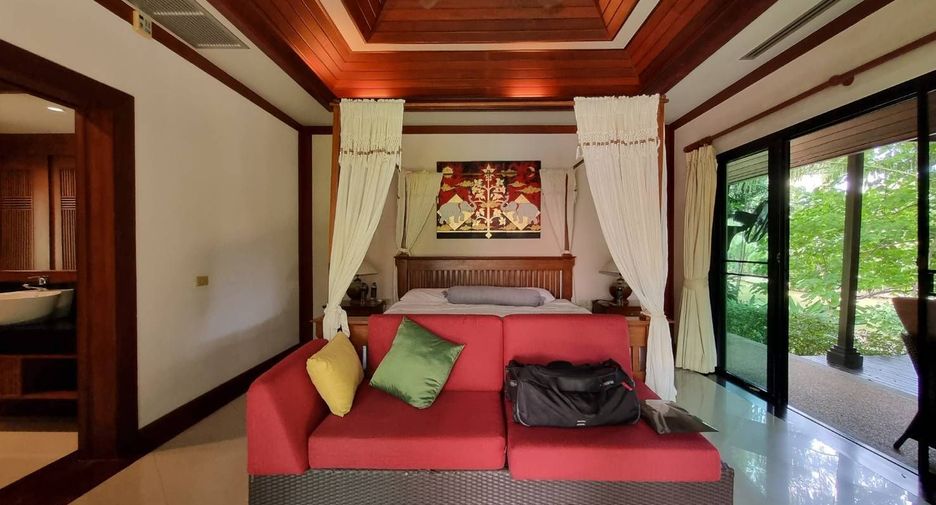 For rent 4 Beds villa in Mueang Phuket, Phuket
