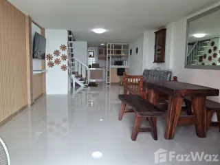 For rent 2 bed townhouse in Cha Am, Phetchaburi