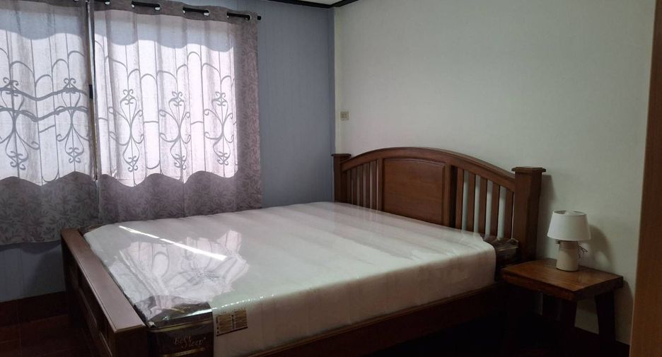 For rent 2 bed townhouse in Cha Am, Phetchaburi
