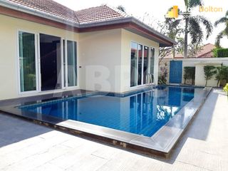For rent and for sale 4 bedrooms house in Bang Lamung, Chonburi