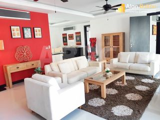 For rent and for sale 4 bedrooms house in Bang Lamung, Chonburi
