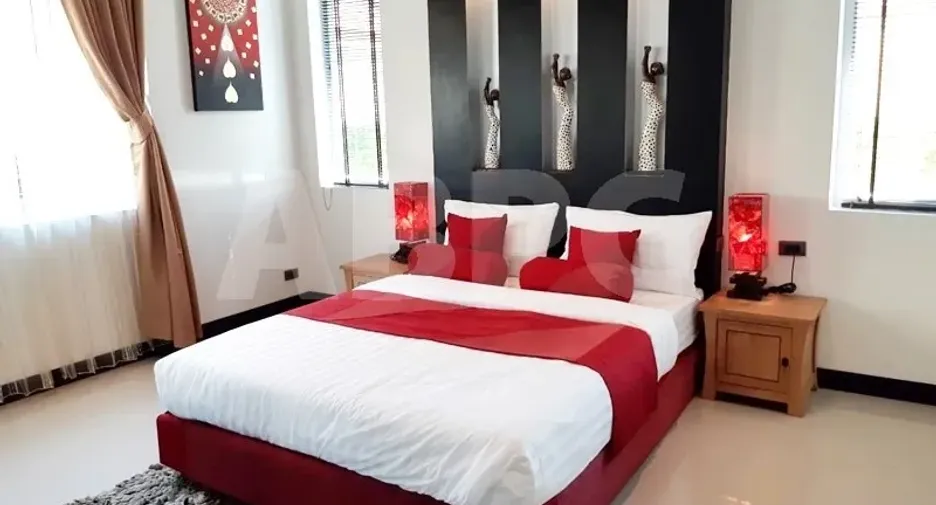 For rent and for sale 4 bedrooms house in Bang Lamung, Chonburi