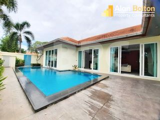 À louer et à vendre 4 chambres maison à Bang Lamung, Chonburi
