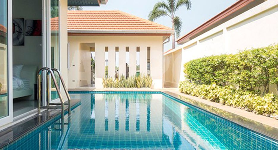 For rent and for sale 4 bedrooms house in East Pattaya, Pattaya