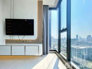 For sale 1 bed condo in Huai Khwang, Bangkok
