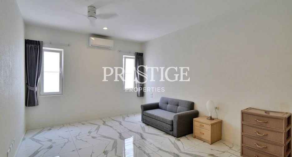 Haus zum Kauf mit 6 Zimmer in Bang Lamung, Chonburi