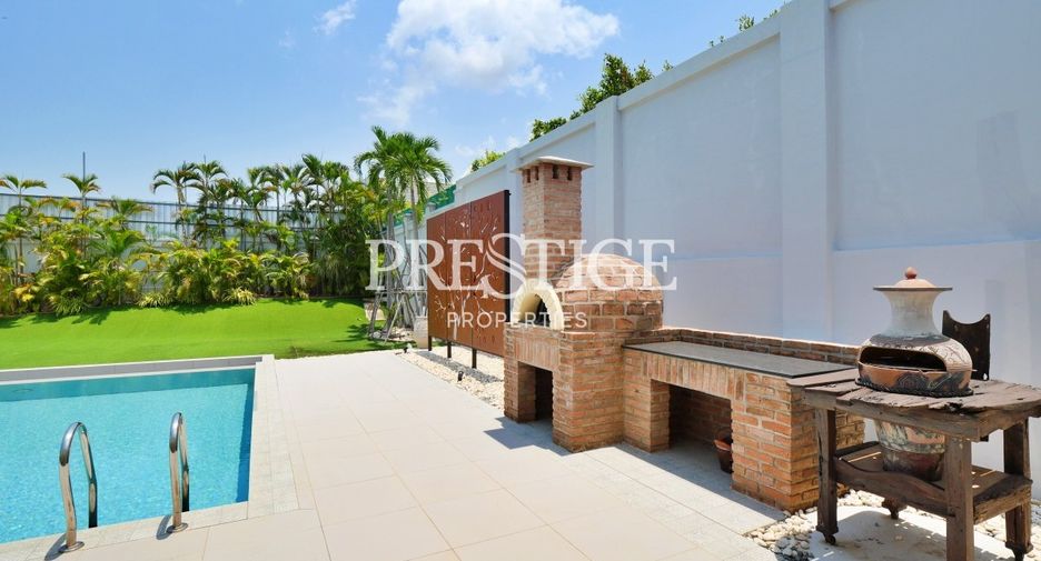 Haus zum Kauf mit 6 Zimmer in Bang Lamung, Chonburi