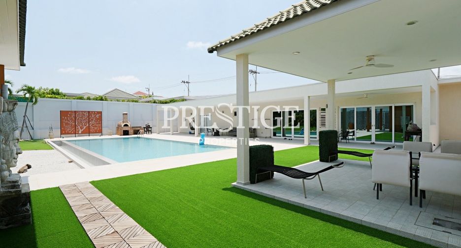 Haus zum Kauf mit 6 Zimmer in Bang Lamung, Chonburi