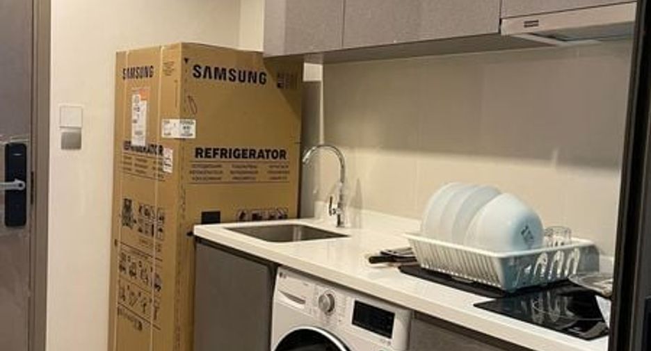 For rent 1 bed condo in Huai Khwang, Bangkok