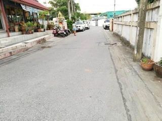 For sale 30 bed office in Phra Khanong, Bangkok