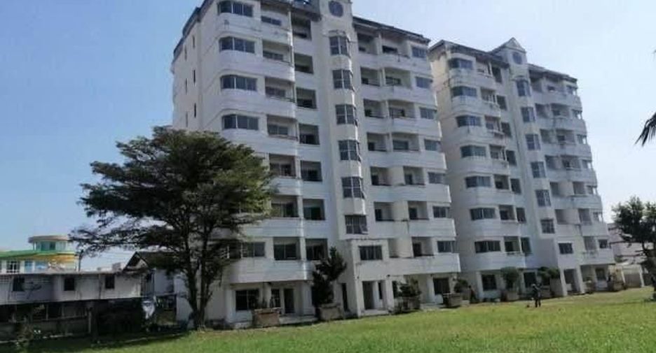 For sale 30 bed office in Phra Khanong, Bangkok