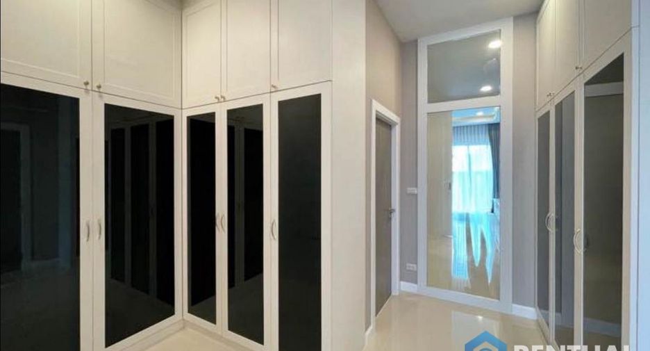 For sale 3 bedrooms house in East Pattaya, Pattaya