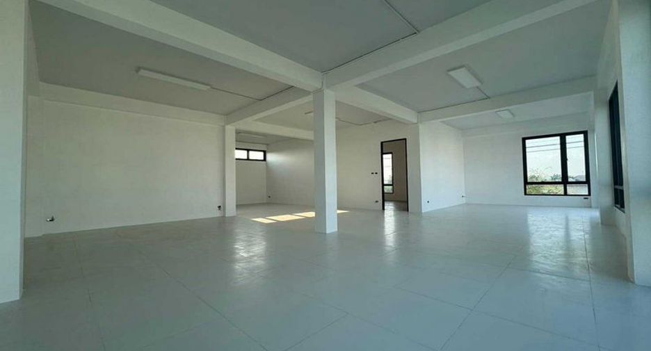 For rent 1 bed office in Don Mueang, Bangkok