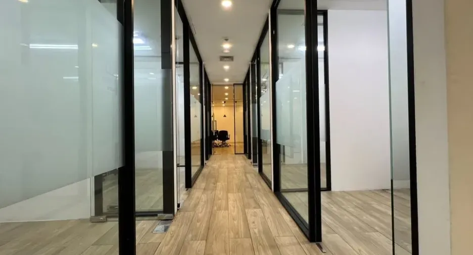 For rent office in Phra Khanong, Bangkok