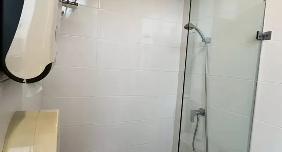 For rent office in Phra Khanong, Bangkok