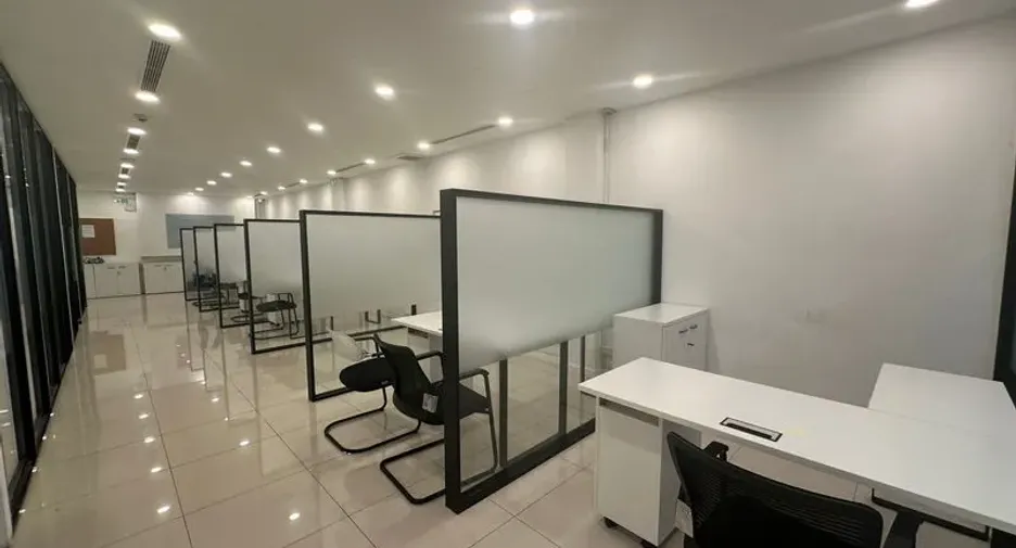 For rent office in Phra Khanong, Bangkok