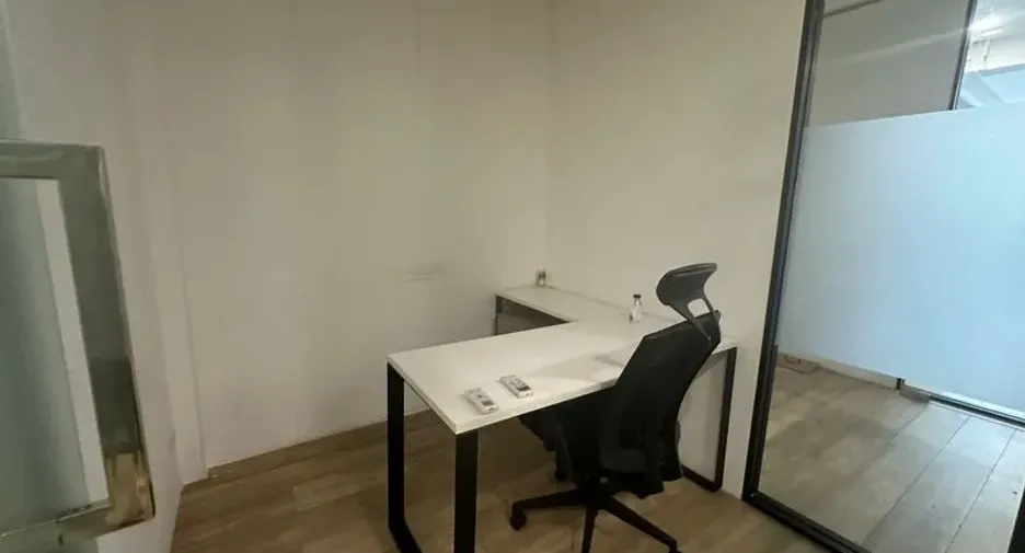 For rent office in Phra Khanong, Bangkok