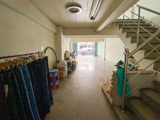 For sale 6 bed townhouse in Din Daeng, Bangkok
