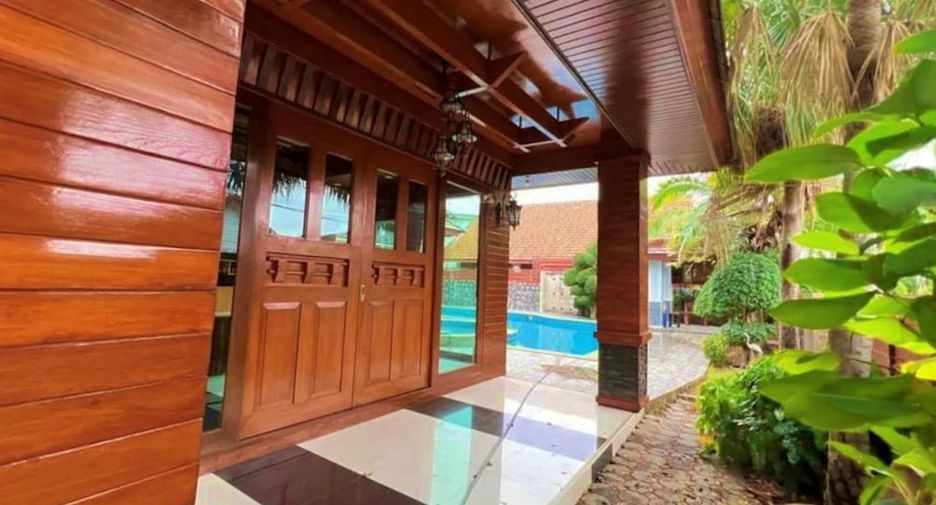 For sale and for rent 3 bed villa in East Pattaya, Pattaya
