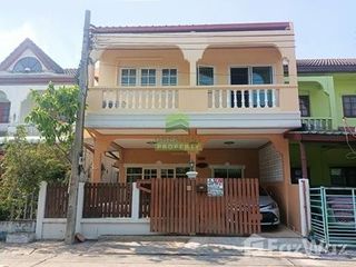 For sale 4 Beds townhouse in Sai Mai, Bangkok
