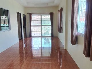 For rent 2 Beds townhouse in East Pattaya, Pattaya
