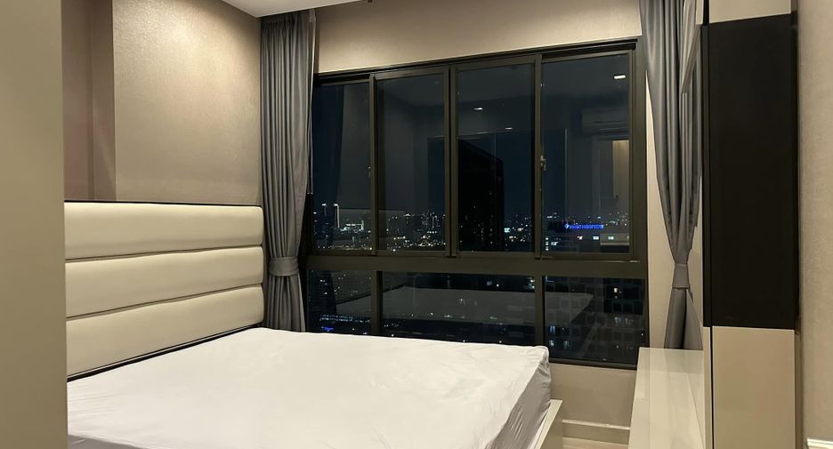 For rent 2 bed condo in Phaya Thai, Bangkok